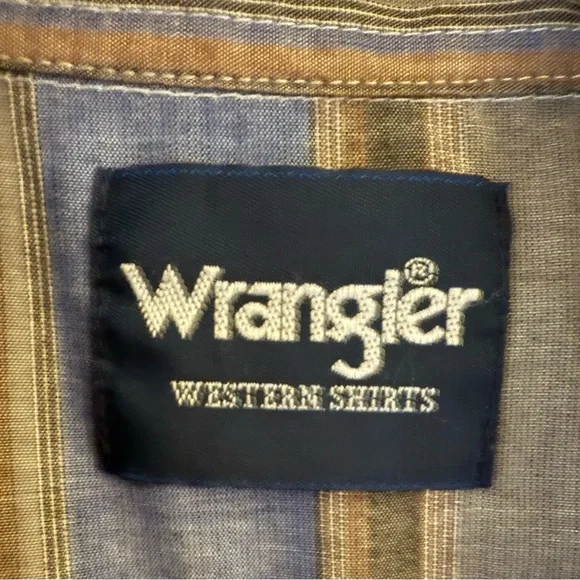 Wrangler - vintage-Inspired Snap Shirt – Size Large - Picture 2 of 3
